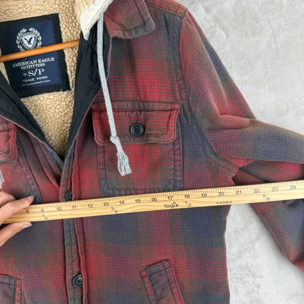 American Eagle Mens Red Plaid Sherpa Lined Hooded Flannel Shirt Jacket Small S/P